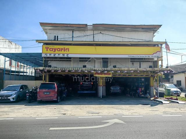 Rumah KEDAI 2TINGKAT TEPI JALAN UTAMA KG BUKIT KECIL BANDARAYA K.TRG 1