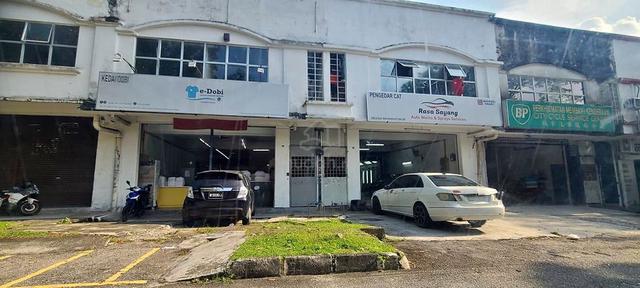 1 .5 Storey Factory, Jalan Industri USJ 1, Subang Jaya -25x80 1