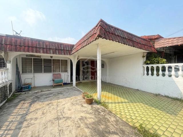 SIZE TANAH BESAR! Single Storey Seksyen 2, Shah Alam 1