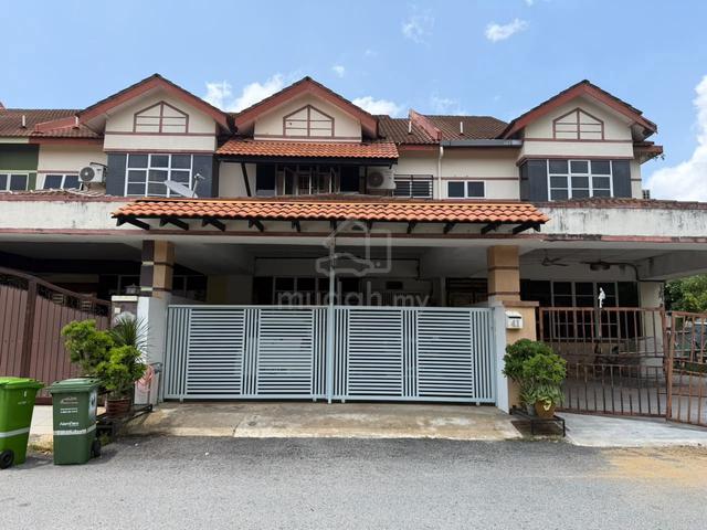 [RENOVATED] Teres Dua Tingkat IM8 Taman Mahkota Putra 1