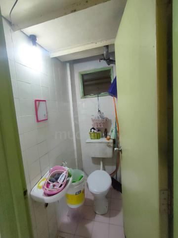 Merak Apartment (Shah Alam) 1