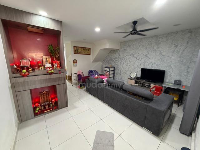 Taman Klang Utama nice unit for sale 1