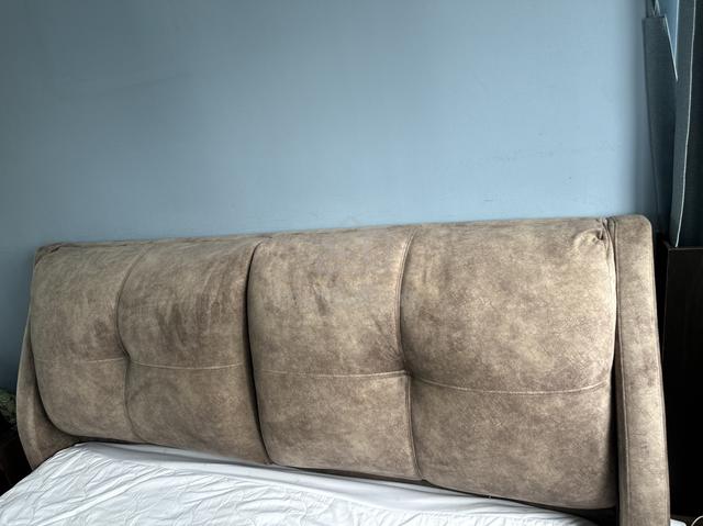 Queen Size Upholstered Bed Frame – Beige/Taupe - photo 5 of 6