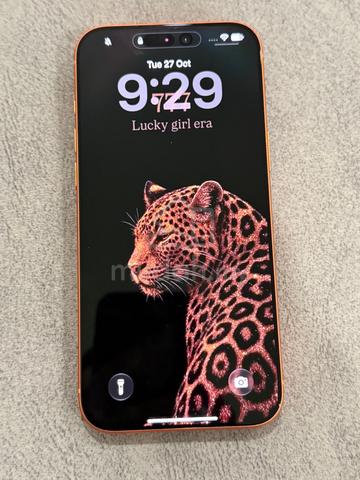 iPhone 17 Pro Max 512GB - Cosmic Orange (9 months) - photo 5 of 6