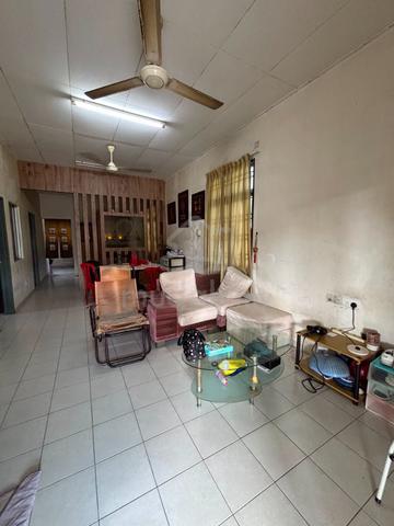 Jp Perdana Mount Austin Single Storey Corner Lot House 24 ft Land 1