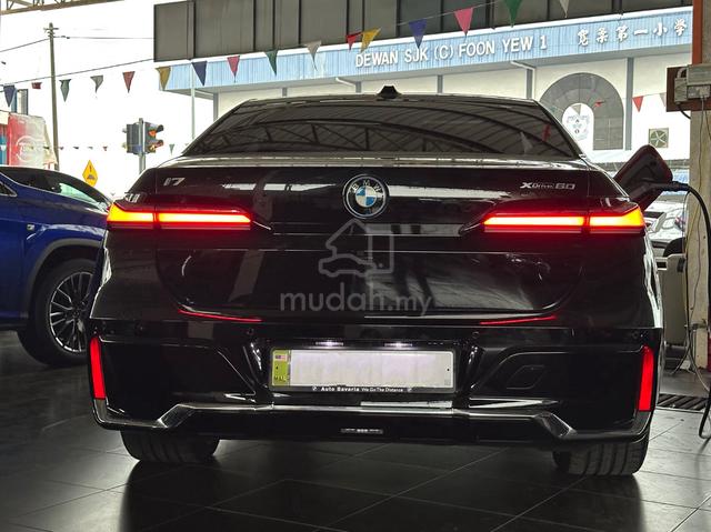 2023 BMW i7 XDRIVE60 (A) LOW MILEAGE! - 4