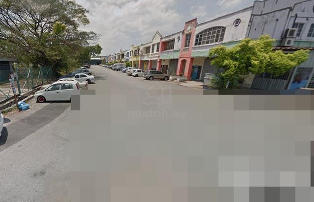 Bangi factory for rent near highway 1
