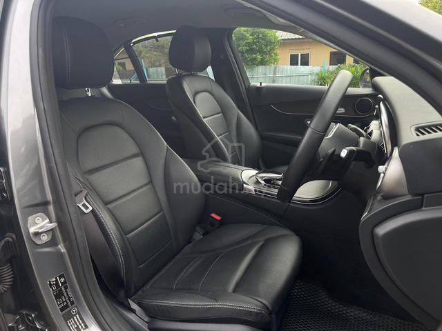2019 Mercedes Benz C200 1.5 AVANTGARDE (CKD) AMG - 4