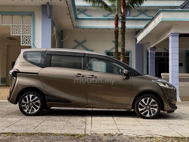 2016 Toyota SIENTA 1.5 (A) - 4