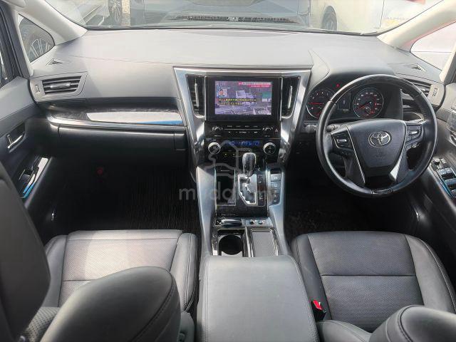 2021 Toyota ALPHARD 2.5 SC *PILOT SEAT *3 LED - 5