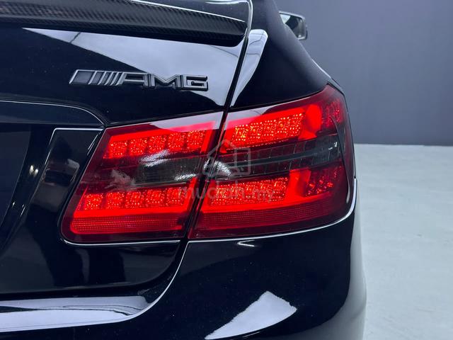 Reg 2015 Merc Benz E250 COUPE AMG Keyless Android - 5