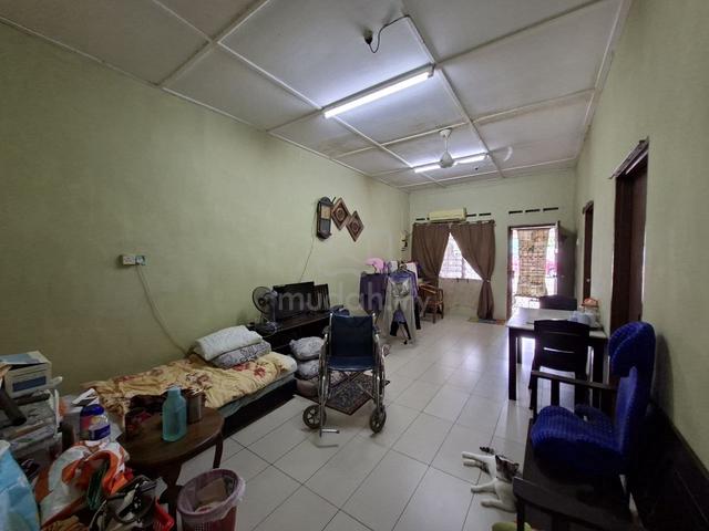 Taman Ungku Tun Aminah / Skudai / Johor 1