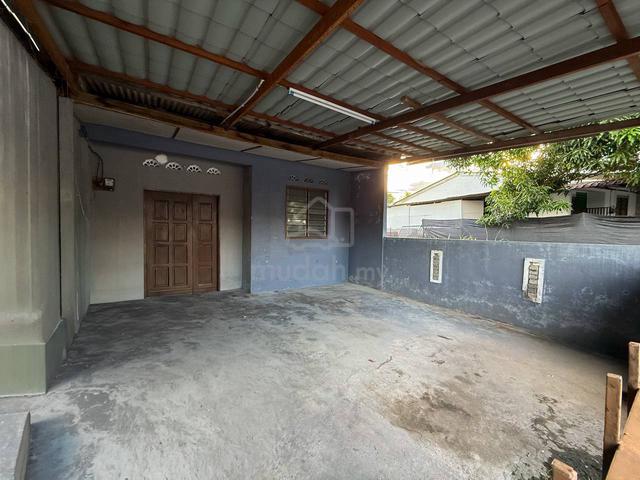 Taman Satria Senawang Endlot Single Storey For Sale 1