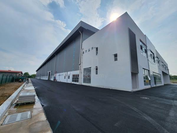 Shah Alam Kampung Jawa Detached Factory 200amp 15m Ceiling Height 1