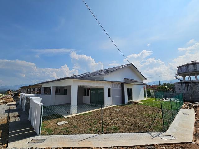 Single storey 20 x 70 new launch @ Seremban 1