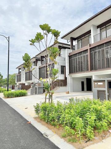 Freehold Non-Bumi Premium 3 Storey House Mulia Residences Cyberjaya 1