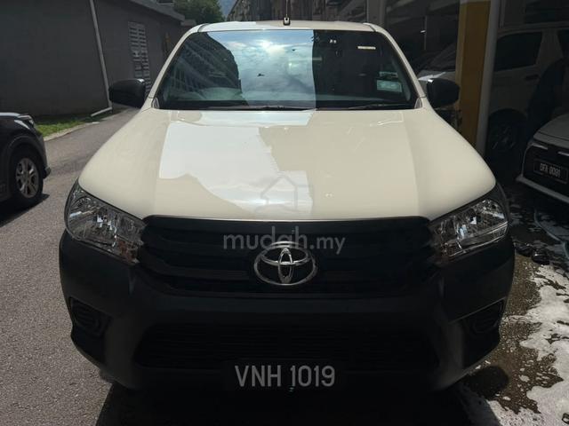 2024 Toyota HILUX 2.4 E MY22 (M) 9K MILEAGE ONLY - 2