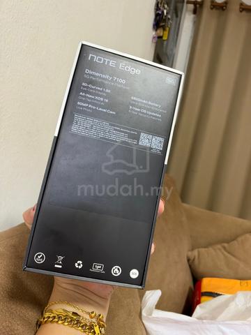 infinix note edge - photo 3 of 4