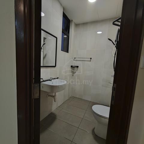J Dupion Rooms (5min linked bridge to MRT Taman Pertama) 2