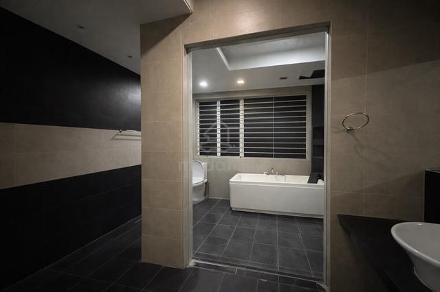 3 Storey Semi D Penampang for Sale 1