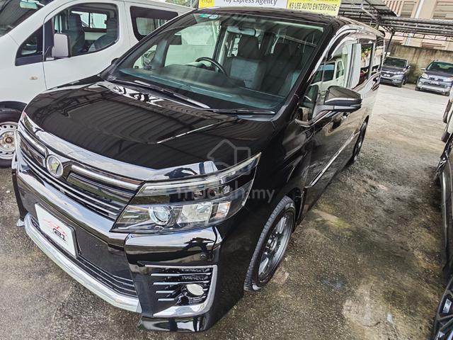 2014 Toyota VOXY ZS 2.0 (A) - 4