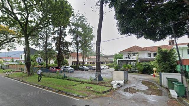 2sty Semi D Jalan Free School 13000sf Greenlane Masjid Negeri 1