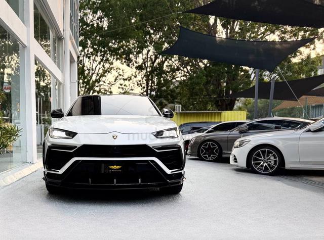 2019 Lamborghini URUS 4.0 (A) - 2