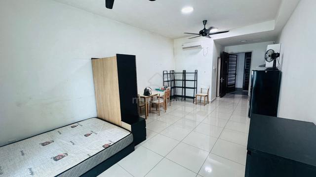 Parc Regency 1