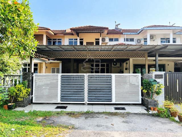 Renovated & Partial Furnished 2 Storey House - Kampung Sentosa, Paroi 1