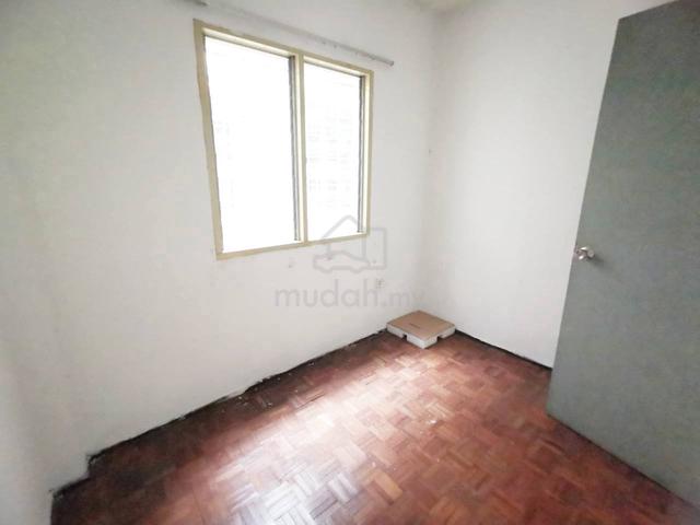 Apartment Permai (Damansara Damai) 1