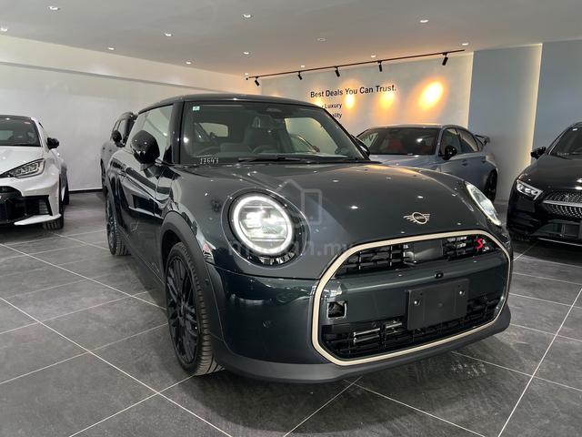 UNREG 2024 Mini COOPER 2.0 S FAV TRIM M-PACKAGE - 1