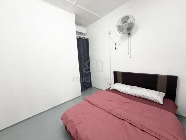 Johor Jaya Jalan Keembong Single Storey 3 Bed Partial Furnished Ciq 1