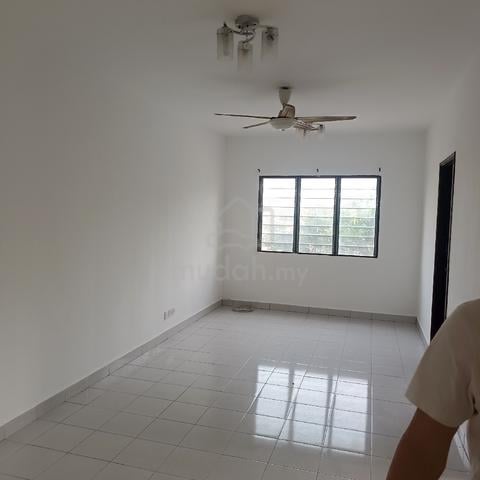 Pangsapuri Cempaka (Puchong) 1