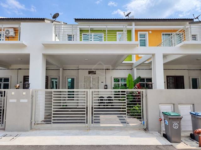 [FREEHOLD] Rumah teres dua tingkat Taman Satu Krubong Melaka 1