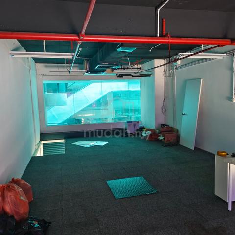 Sunny Point Groundfloor shoplot for rent at Batu Uban near Gelugor 1