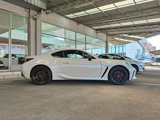 2022 Toyota GR86 2.4 RZ (A) 12K KM GRADE 5A -OFFER - 3
