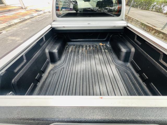 2022 Toyota HILUX 2.8 ROGUE (A) - 5
