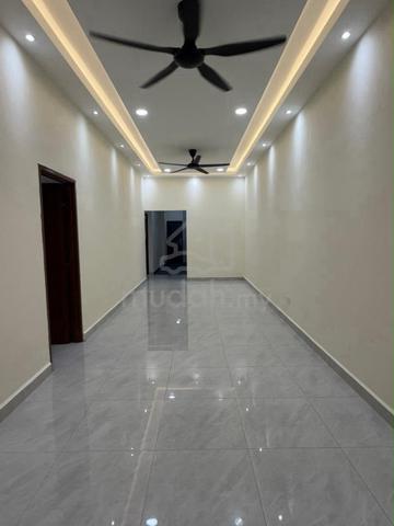 1 Sty Jalan Bestari Renovated Extended Taman Bestari Indah Ulu Tiram 1