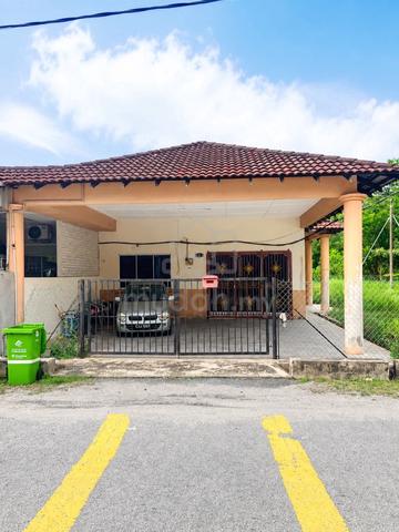 [Super Luas] Teres Setingkat Corner Lot di Kempadang Makmur, Kuantan 1