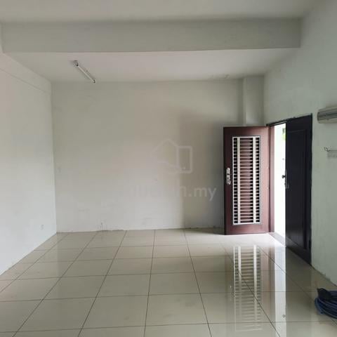 Bandar Puteri House For Sell 1