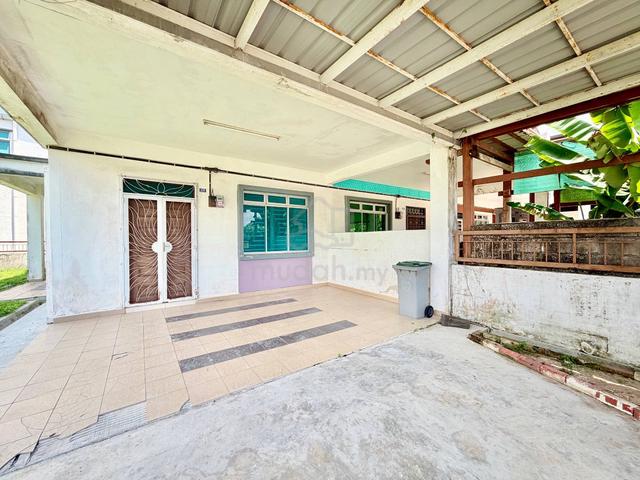 [Corner Lot] Tmn Scientex Jaya, Senai @ Double Storey Terrace House 1