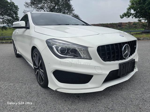 2015 Mercedes Benz CLA180 AMG 1.6 (CBU) PLATE 9696 - 1