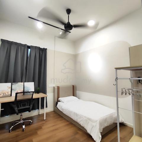 Batu Kawan FREE STAY 1 Month-Female Single Room -Free Airconds✨🏡✨ 1