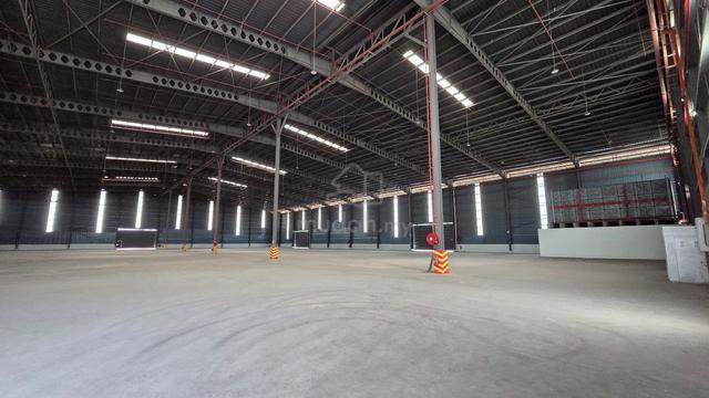 Strategic Location Factory Warehouse With Cold Room North Port P.Klang 1