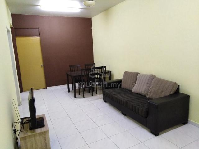 Bilik SINGLE Lelaki y LUAS & SELESA Blok B Masuk SEGERA 2