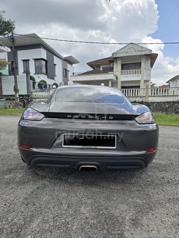 2017 Porsche CAYMAN 2.0 718 (A) - 4