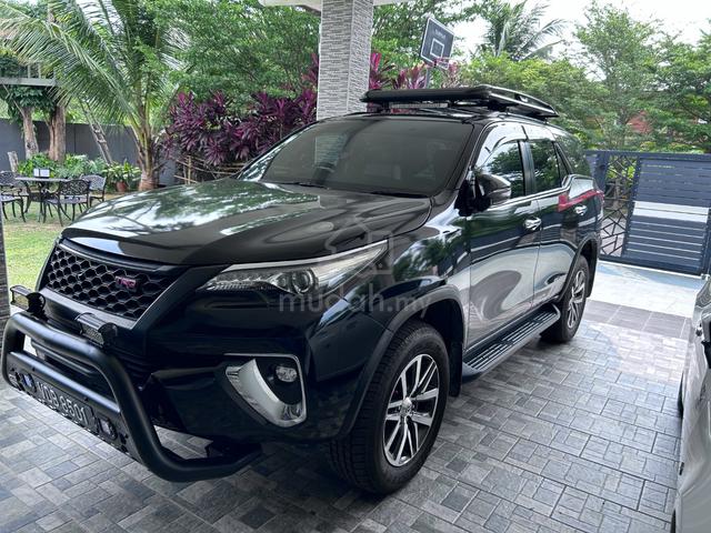 2019 Toyota FORTUNER 2.7 SRZ 4X4 2TR-FE (A) - 1