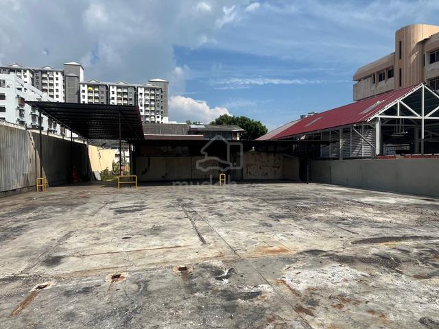 Shop-lot with 10,400 sqft Big Land for RENT at Sungai Pinang Jelutong 1