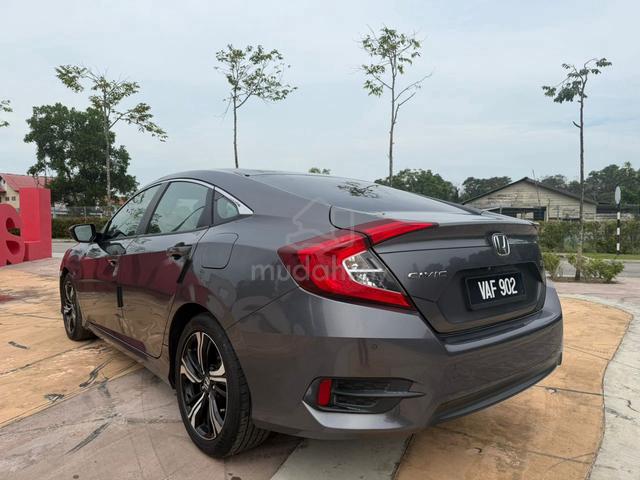 2018 Honda CIVIC 1.5 TC-PREMIUM (A) - 4