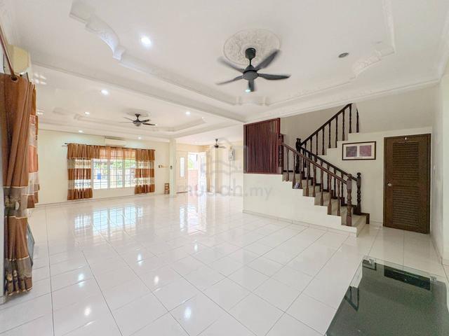 GUARDED ✨ SEMI D Jalan Plumbum Seksyen 7 Double Storey Shah Alam 1